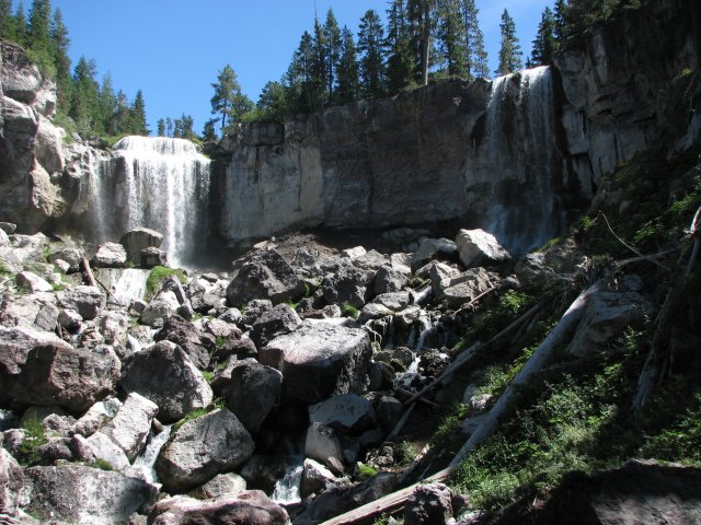 Paulina Falls